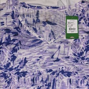 Lilly Pulitzer shirt sleeve tee shirt